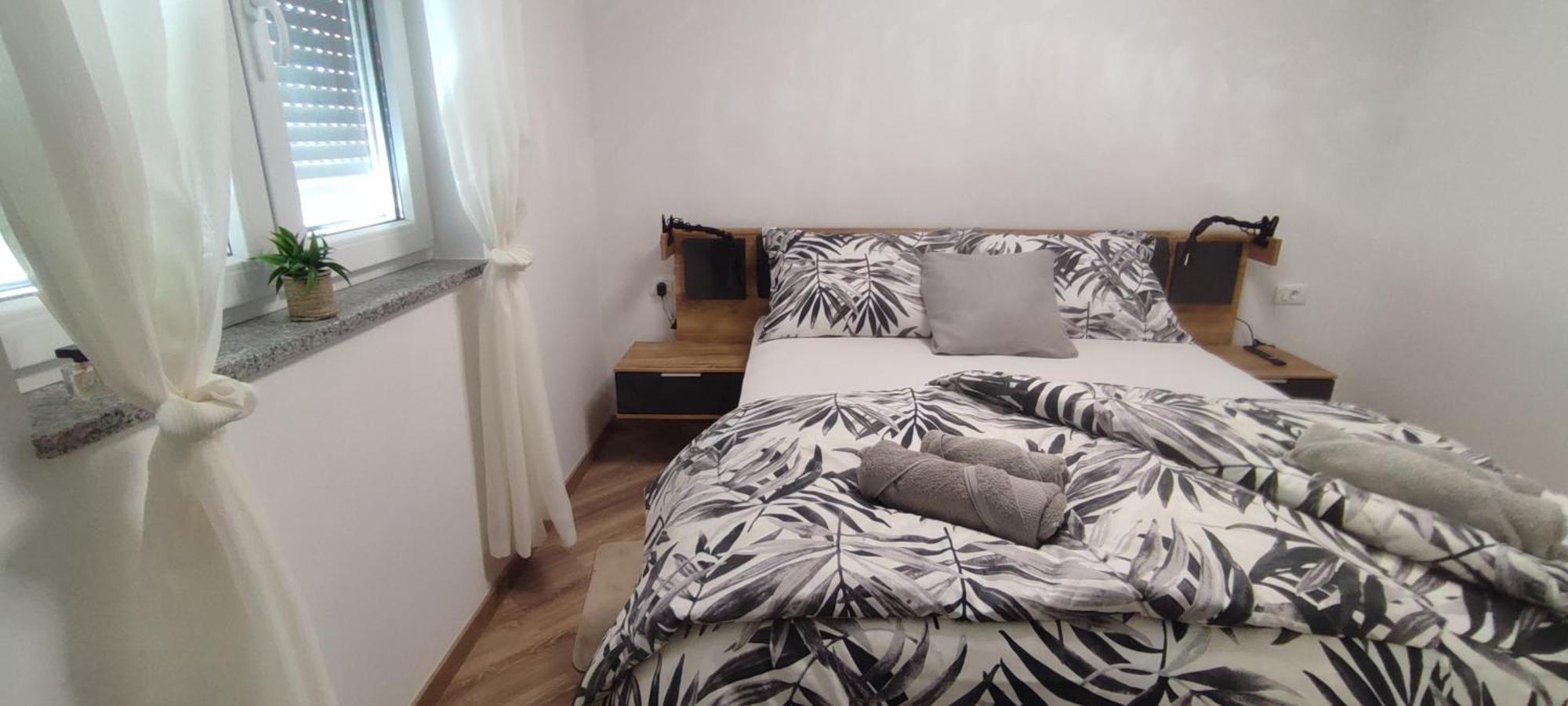 Sunny Oasis Apartment - High Ground Floor With Sunny Terrace & Private Garden!! Medulin Exterior foto