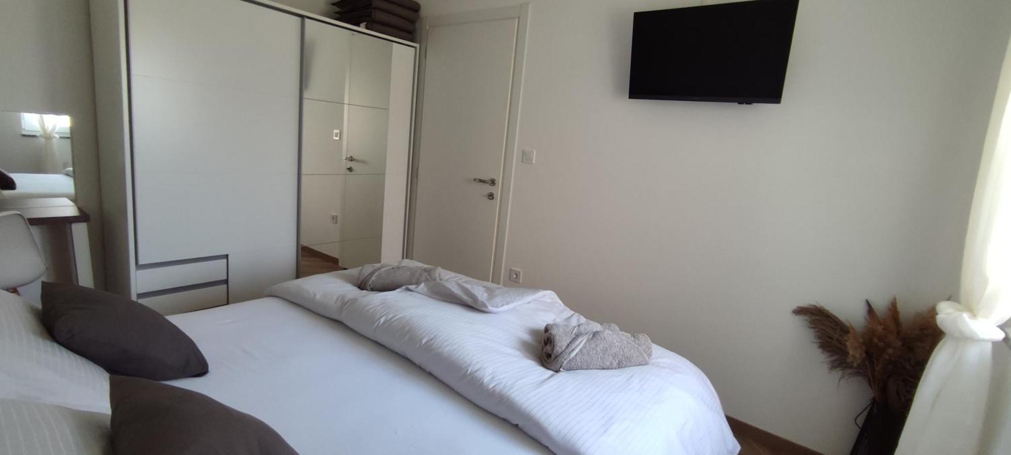 Sunny Oasis Apartment - High Ground Floor With Sunny Terrace & Private Garden!! Medulin Exterior foto