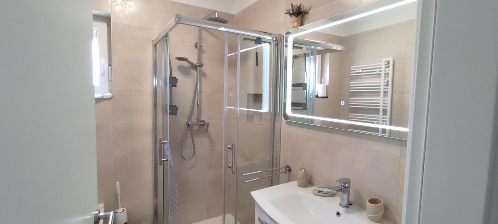 Sunny Oasis Apartment - High Ground Floor With Sunny Terrace & Private Garden!! Medulin Exterior foto